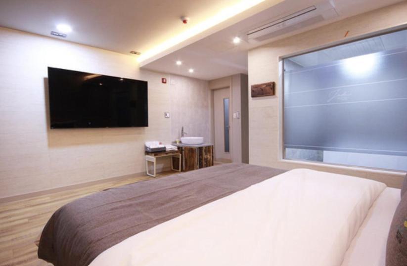 אולסן Jade Hotel חדר תמונה