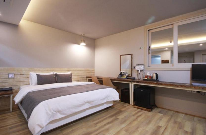 אולסן Jade Hotel חדר תמונה