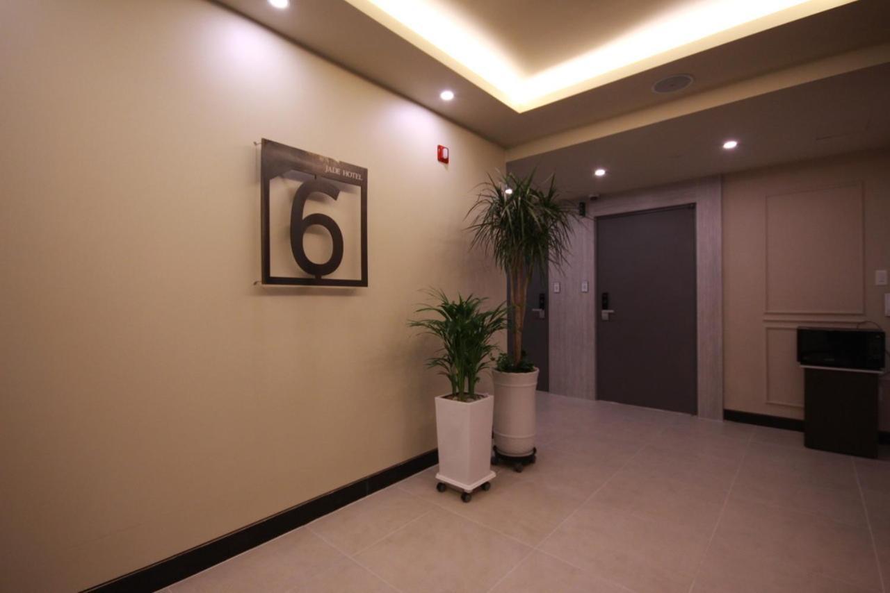 אולסן Jade Hotel מראה חיצוני תמונה